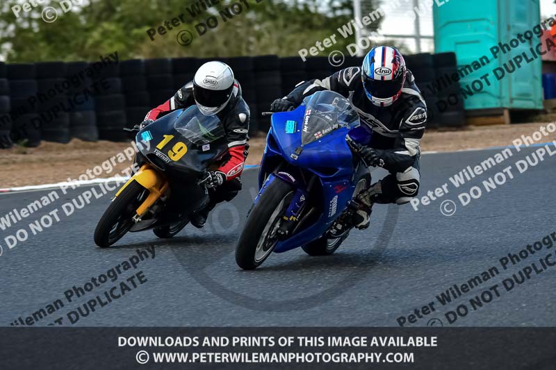 enduro digital images;event digital images;eventdigitalimages;mallory park;mallory park photographs;mallory park trackday;mallory park trackday photographs;no limits trackdays;peter wileman photography;racing digital images;trackday digital images;trackday photos